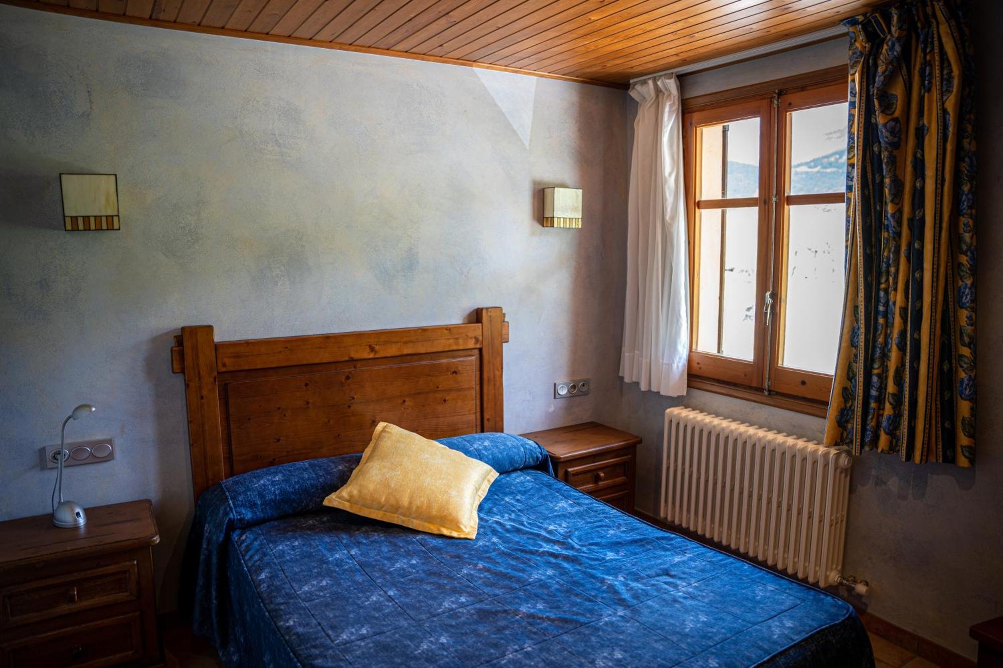 Hostal Cal Francisco Gósol Buitenkant foto