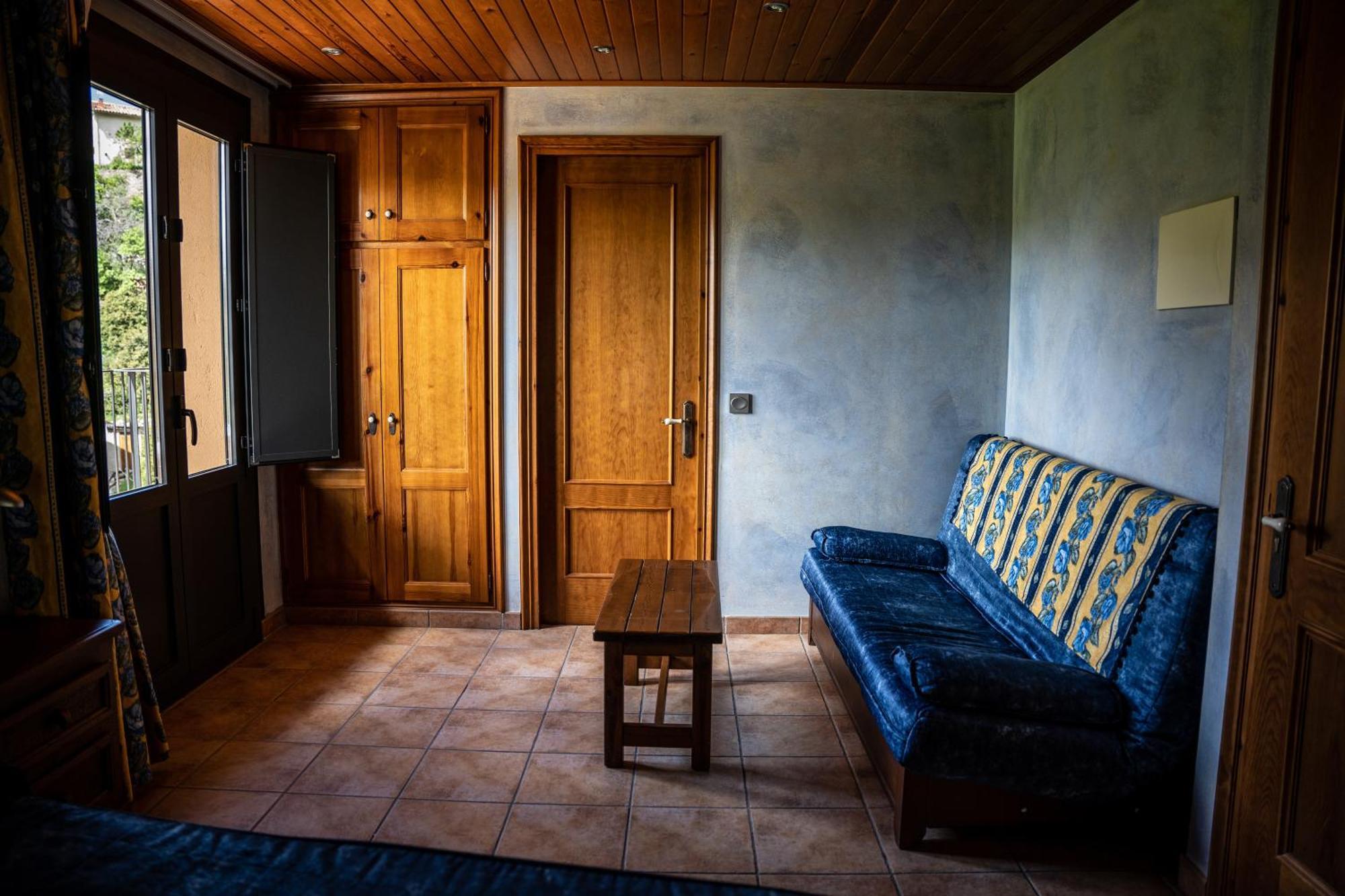 Hostal Cal Francisco Gósol Buitenkant foto